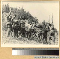 藏品(崑崙關大捷：我軍衝入敵陣高地時之狂歡)的圖片